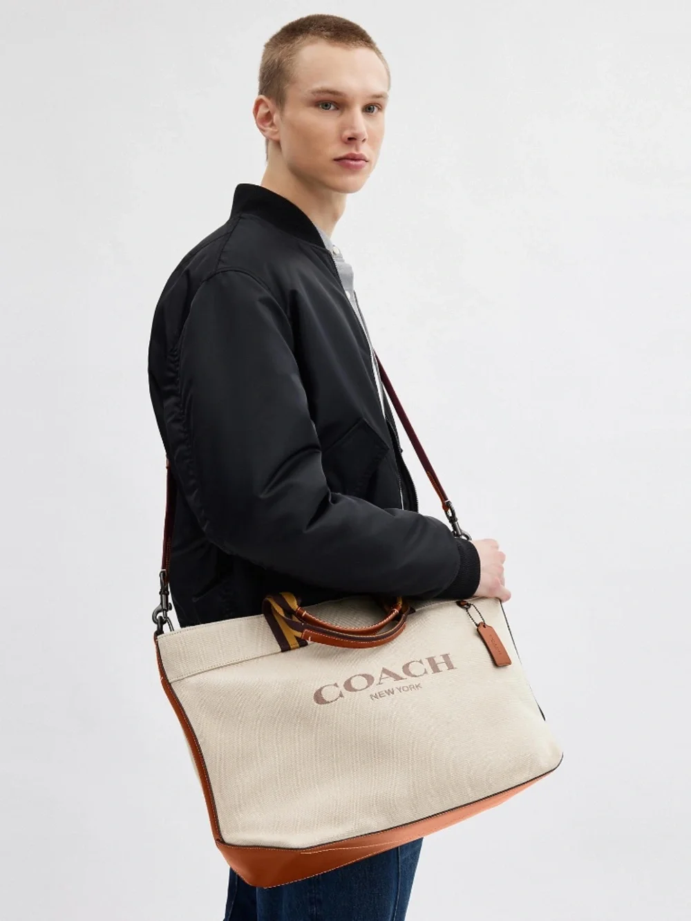 Coach Canvas Tote Bag 38 - Picture 3 of 4